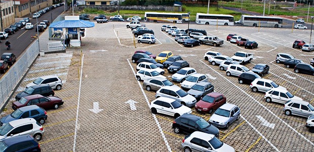 Você está visualizando atualmente Shopping de Campinas pode cobrar estacionamento de quem trabalha em suas lojas