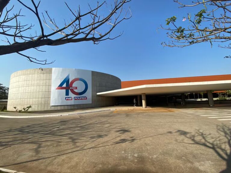 Leia mais sobre o artigo Poupex terá de pagar R$ 2,1 milhões em danos morais coletivos por assédio; acordo cita até ‘controle de tempo’ nos banheiros